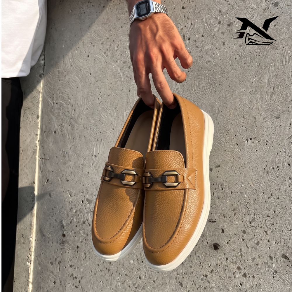 Blanco Horsebit Loafer